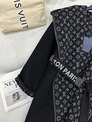LOUIS VUITTON | Reversible mid-length hooded floral coat 02 - 3