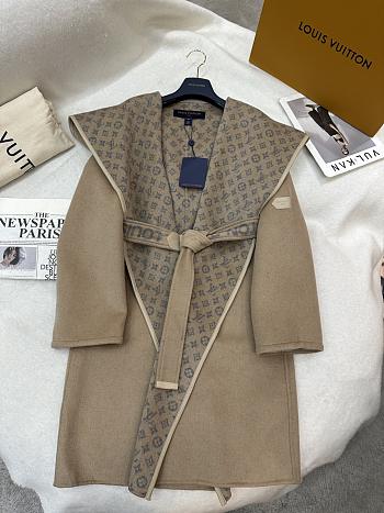 LOUIS VUITTON | Reversible mid-length hooded floral coat 03