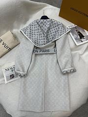 LOUIS VUITTON | Reversible mid-length hooded floral coat 05 - 5