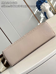 LOUIS VUITTON | Coussin Hobo MM Calf leather Galet - 5