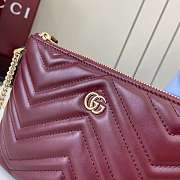 GUCCI | GG Marmont pochette with chain in Rosso Ancora red leather - 2