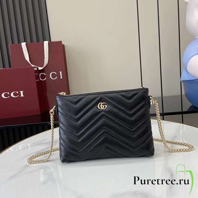 GUCCI | GG Marmont pochette with chain in Black leather - 1