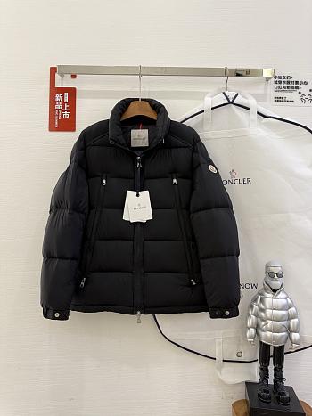 MONCLER | iconic jacket in black