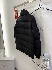 MONCLER | iconic jacket in black - 6