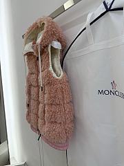 MONCLER | Classic Teddy Hooded Casual Down Vest In Pink - 6