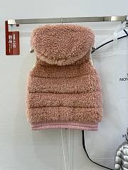 MONCLER | Classic Teddy Hooded Casual Down Vest In Pink - 3