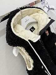 MONCLER | Classic Teddy Hooded Casual Down Vest In Black - 3