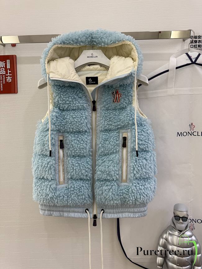 MONCLER | Classic Teddy Hooded Casual Down Vest In Blue - 1