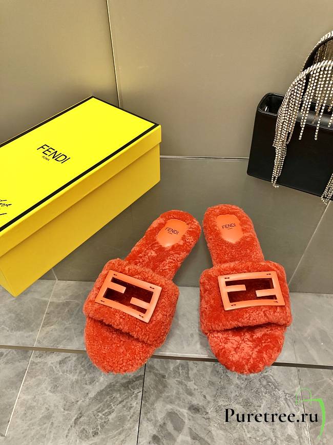 FENDI | Lady Wool Slippers 01 - 1