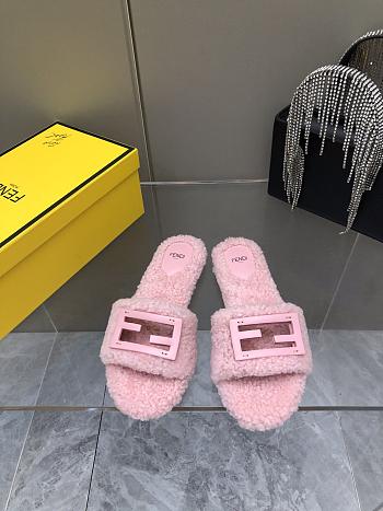 FENDI | Lady Wool Slippers 06