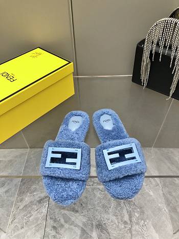 FENDI | Lady Wool Slippers 08