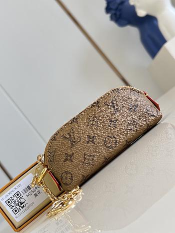 LOUIS VUTTON | Cosmetic Lipstick Pouch Monogram canvas