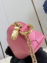 LOUIS VUTTON | Cosmetic Lipstick Pouch In Pink - 5