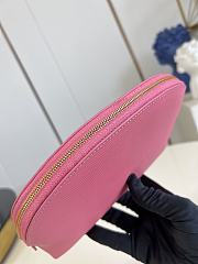 LOUIS VUITTON | Cosmetic Pouch MM Tender Bliss - 6