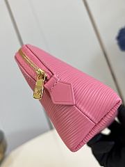 LOUIS VUITTON | Cosmetic Pouch MM Tender Bliss - 3