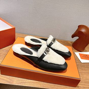 HERMES | H-House Wool Mules with Classic Kelly Buckle Black