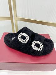 Roger Vivier classic double-diamond-buckle wool slippers 03 - 5