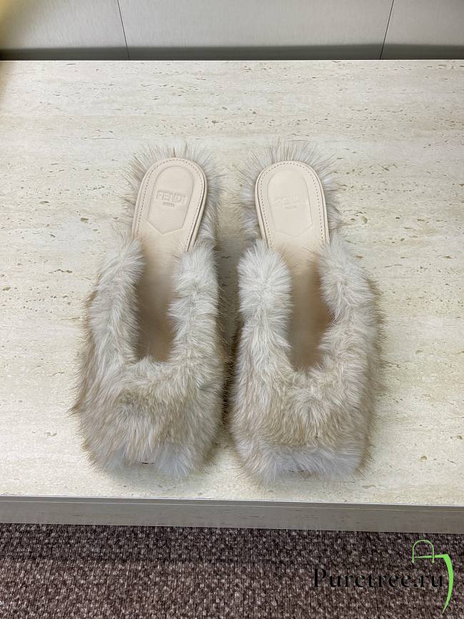 FENDI | Open-Toe Lounge Slippers White - 1