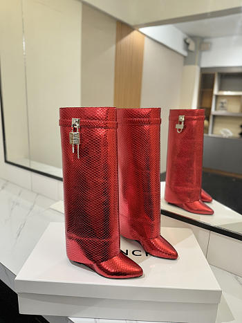 GIVENCHY | Shark Lock Padlock Ankle Boots 09
