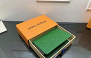 LOUIS VUITTON | Pocket Organizer Taurillon Monogram leather green  - 4