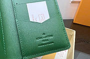 LOUIS VUITTON | Pocket Organizer Taurillon Monogram leather green  - 3