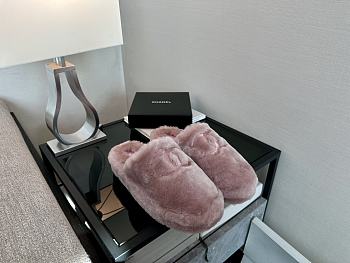 CHANEL | wool slippers 02