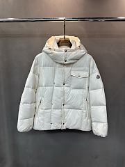 MONCLER | SERFANTO Down Jacket In White - 2