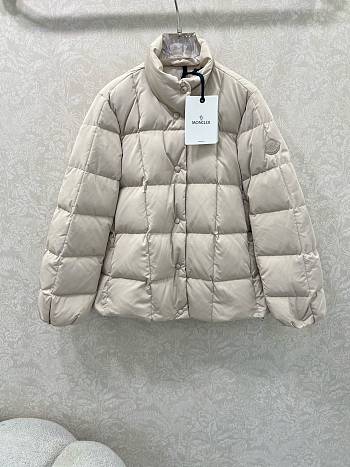 MONCLER | 25F square quilted short version features 01