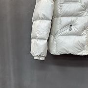 Moncler Glareins Slim Waist Cable Knit Women's Down Jacket White - 6