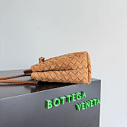 BOTTEGA VENETA | Small Andiamo suede top-handle bag amber - 4