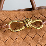 BOTTEGA VENETA | Small Andiamo suede top-handle bag amber - 2