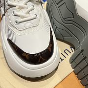 LOUIS VUITTON | Thick-soled height-increasing sneakers 01 - 4
