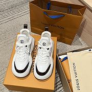 LOUIS VUITTON | Thick-soled height-increasing sneakers 01 - 2