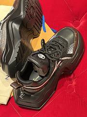 LOUIS VUITTON | Thick-soled height-increasing sneakers 02 - 4