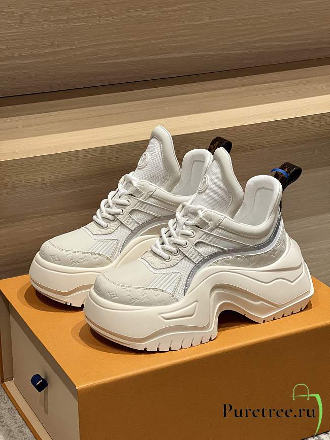 LOUIS VUITTON | Thick-soled height-increasing sneakers 04 - 1