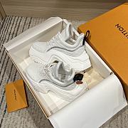 LOUIS VUITTON | Thick-soled height-increasing sneakers 05 - 6