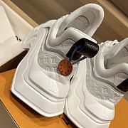 LOUIS VUITTON | Thick-soled height-increasing sneakers 05 - 5