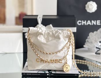 CHANEL | 22 mini bag Glossy Calfskin & Gold Metal White AS3260