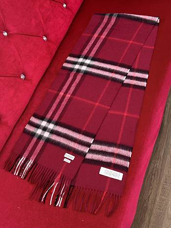 BURBERRY | Classic Plaid Scarf 01