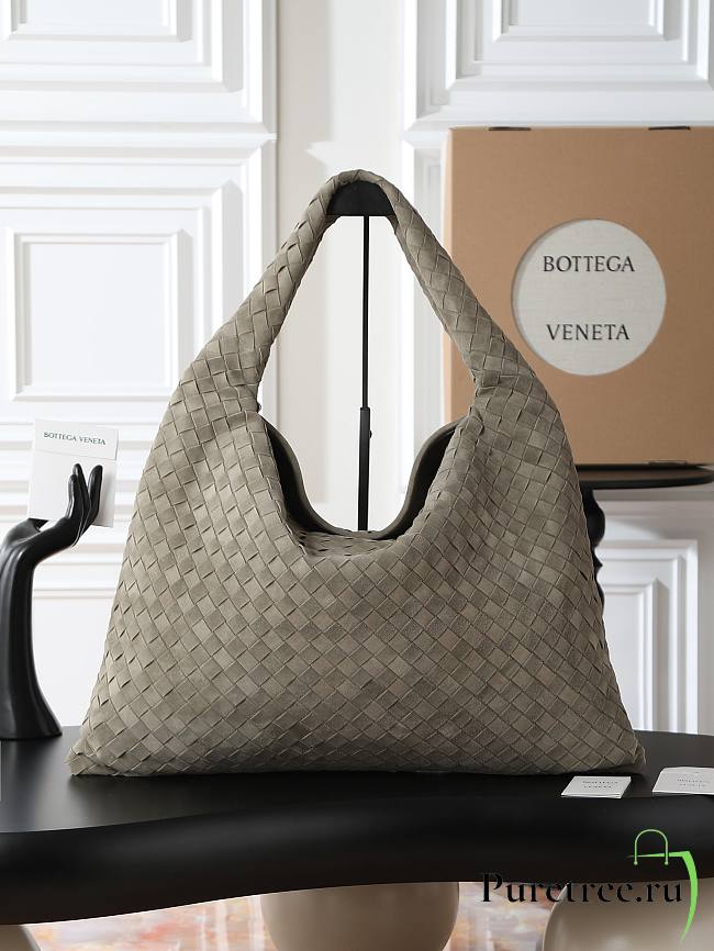 BOTTEGA VENETA | Large Hop Intrecciato suede shoulder bag Cypress - 1