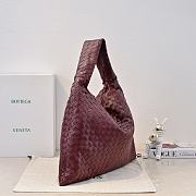 BOTTEGA VENETA | Large Hop Intrecciato suede shoulder bag burgundy - 3