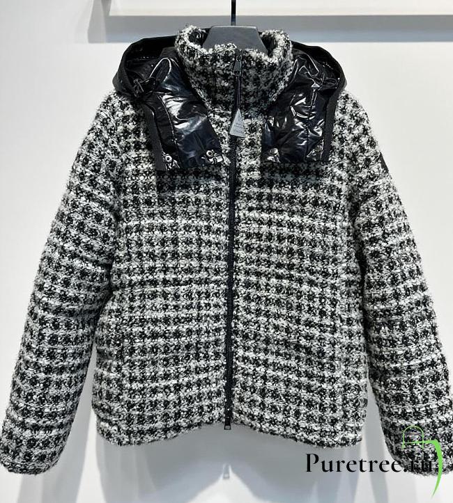 Moncler Actual details jacket 02 - 1