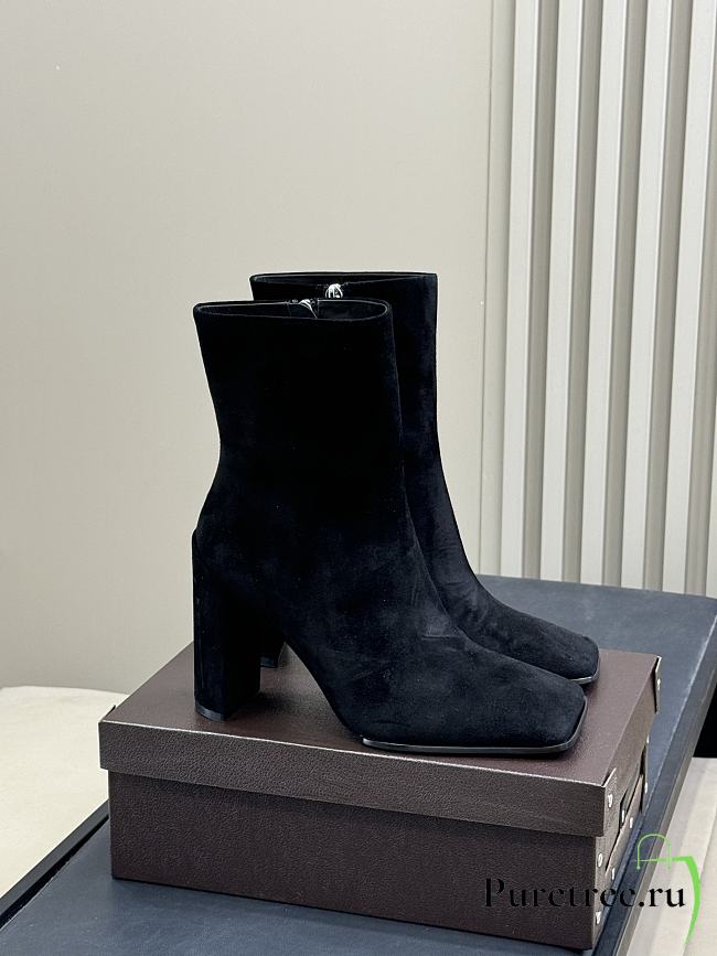 Alaia ankle boots 02 - 1