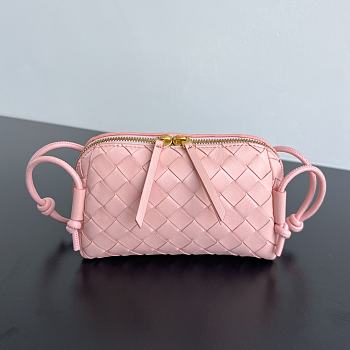 BOTTEGA VENETA | Concert Pouch  Intrecciato nappa leather Seashell