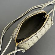 BOTTEGA VENETA | Concert Pouch Intrecciato nappa leather Cypress - 4