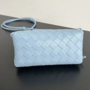 BOTTEGA VENETA | Concert Pouch Intrecciato nappa leather blue - 2