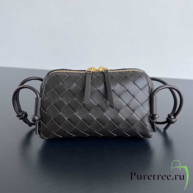 BOTTEGA VENETA | Concert Pouch Intrecciato nappa leather fondant - 1