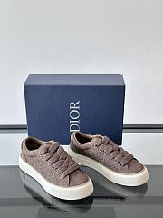 DIOR | B33 Sneakers offers a fresh 01 - 6