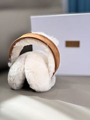 UGG Embroidery Earmuff 01 - 5