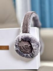 UGG Embroidery Earmuff 03 - 1
